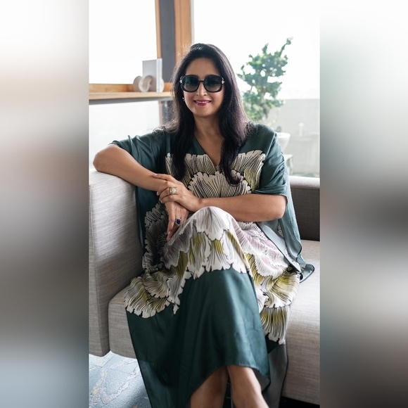 ZARA FLOWY SATIN MAXI DRESS - Picture 2 of 2